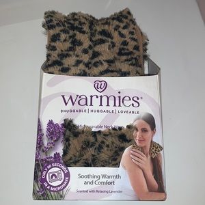 Warmies microwaveable neck wrap leopard